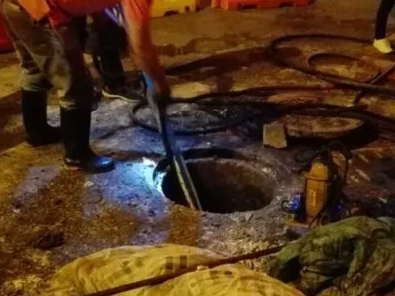 海宁市专业化粪池清理 吸粪车抽粪 高压清洗污泥管道