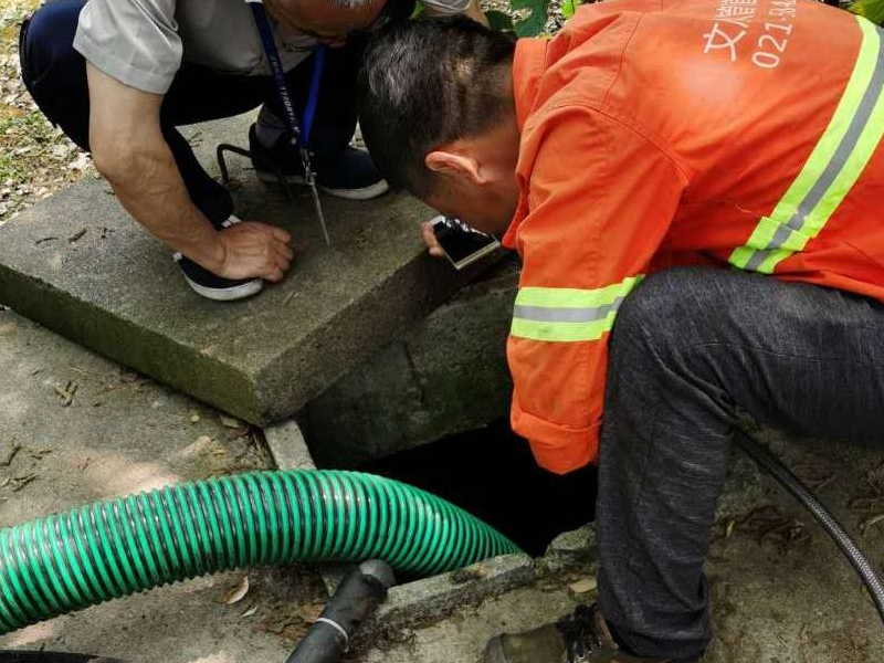 海宁专业市政管道清淤清水泥清底化粪池高压清洗下水道